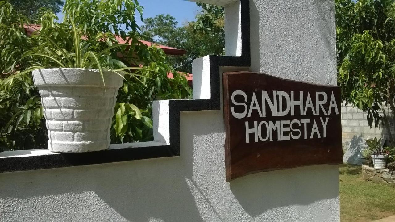 Sandhara *